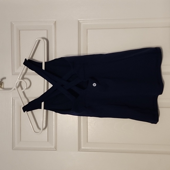 Lululemon Yoga Tank Navy Blue Size 6 - Picture 3 of 3